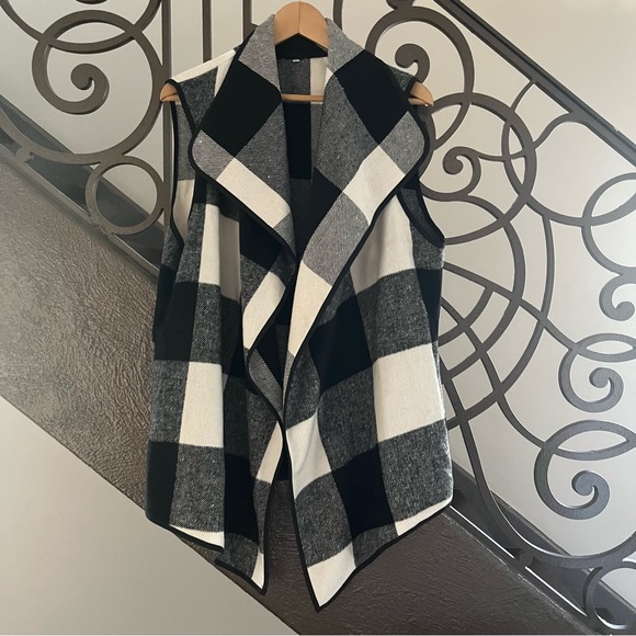 Plaid Vest with Waterfall Front Collar - Picture 3 of 5